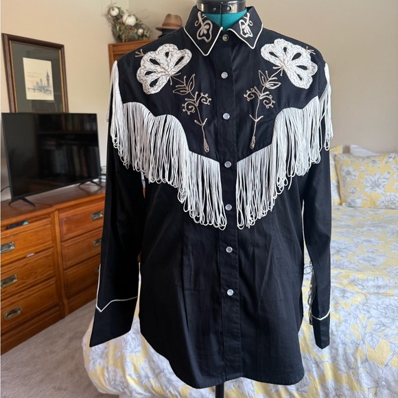 Rockmount Ranch Wear Western Black Shirt with White Fringe & Embroidery - Picture 5 of 5